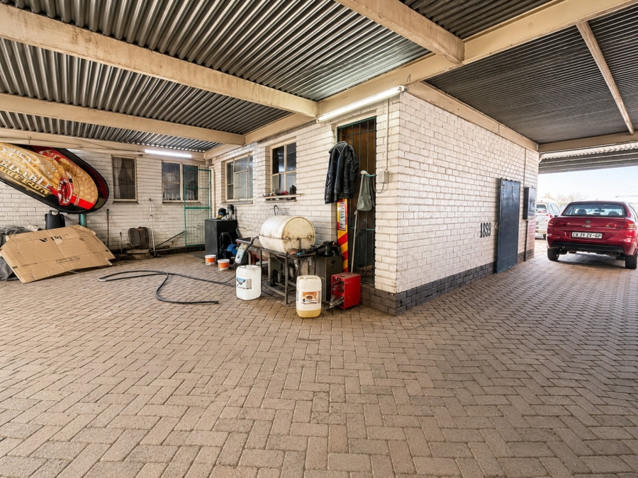 Commercial Property for Sale in Oranjesig Free State